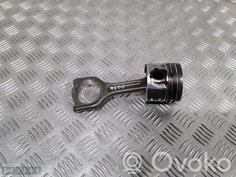 Peugeot Partner Piston avec bielle 