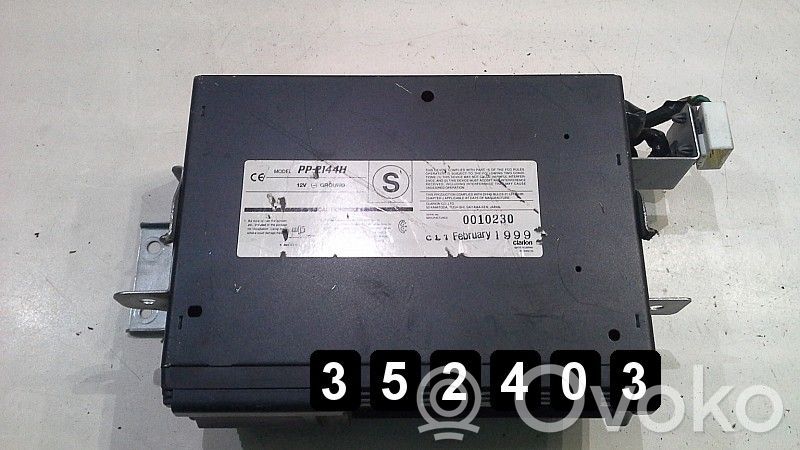 Nissan Patrol 260 Caricatore CD/DVD 