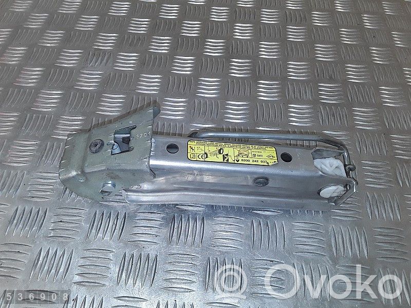 Renault Modus Zestaw narzędzi 