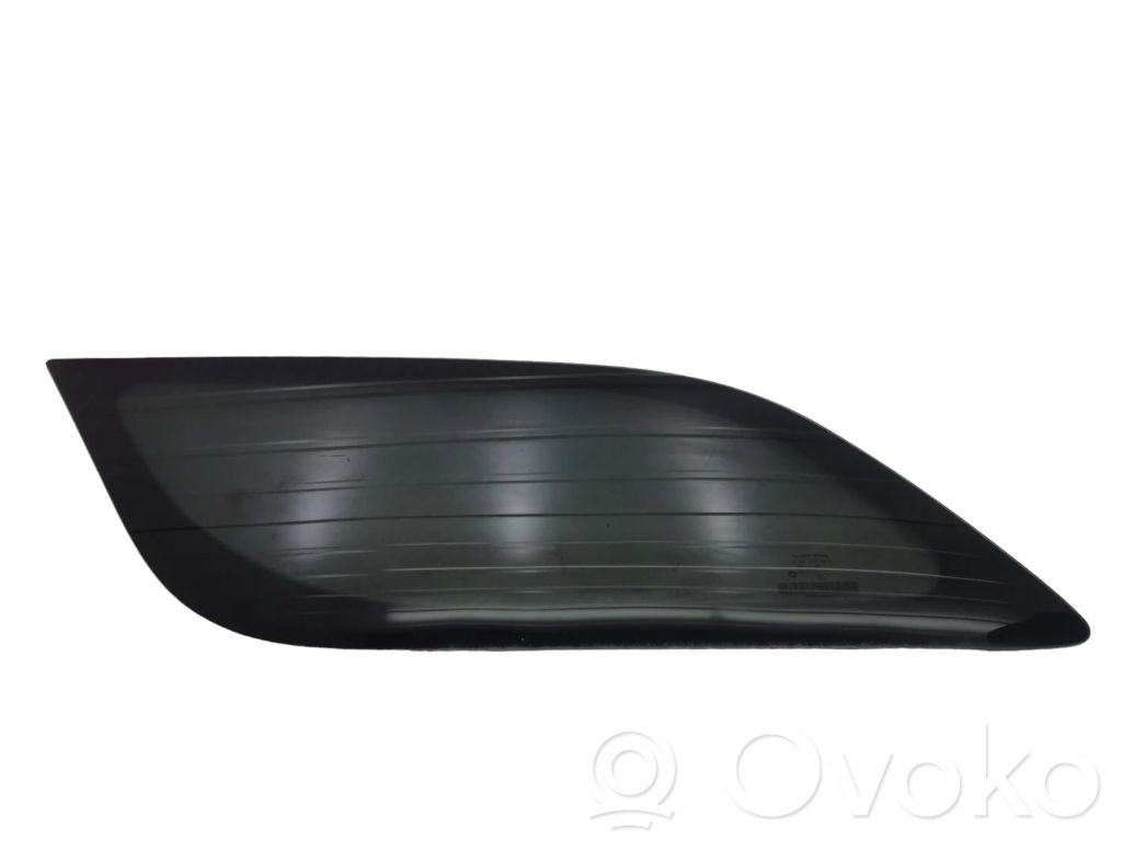 Dodge Durango Rear side window 