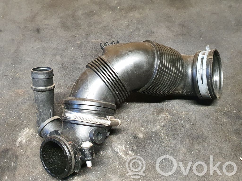 Skoda Octavia Mk3 (5E) Ansaugrohr Ansaugschlauch Turbolader 