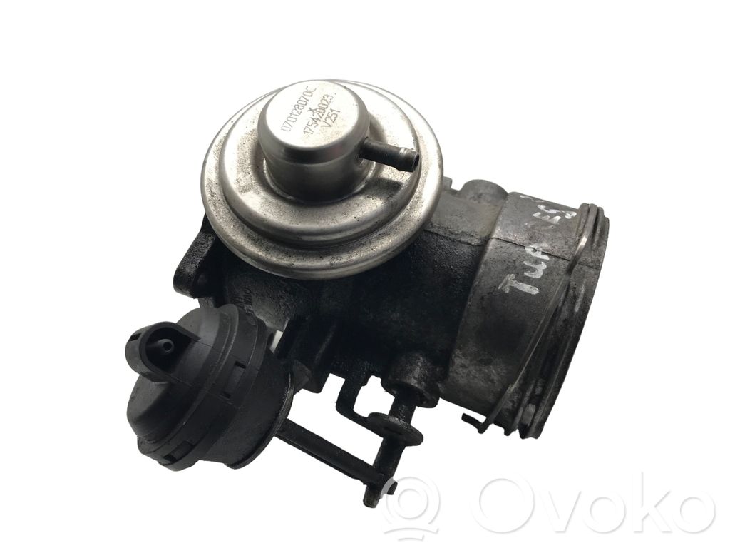 Volkswagen Touareg I Válvula EGR 