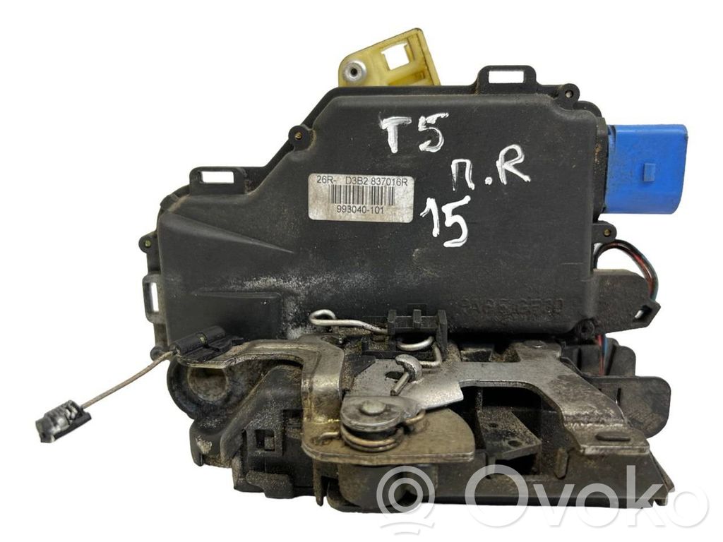 Volkswagen Transporter - Caravelle T5 Zamek drzwi przednich 