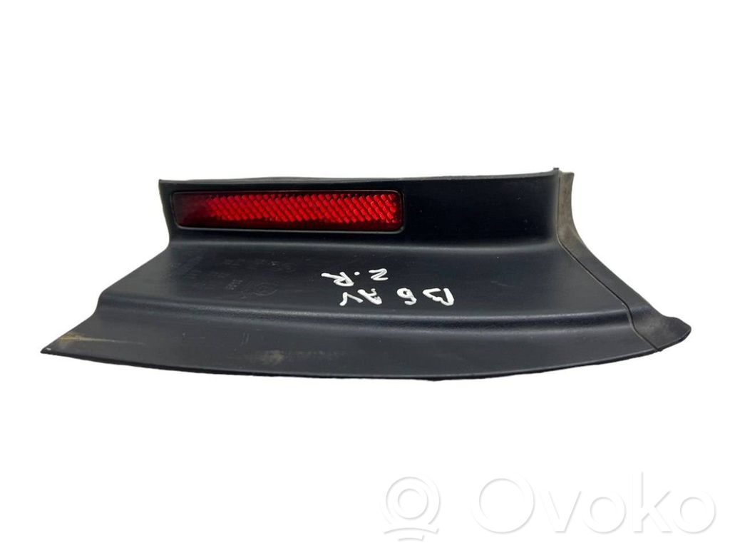 Volkswagen PASSAT B6 Odblask lampy tylnej 