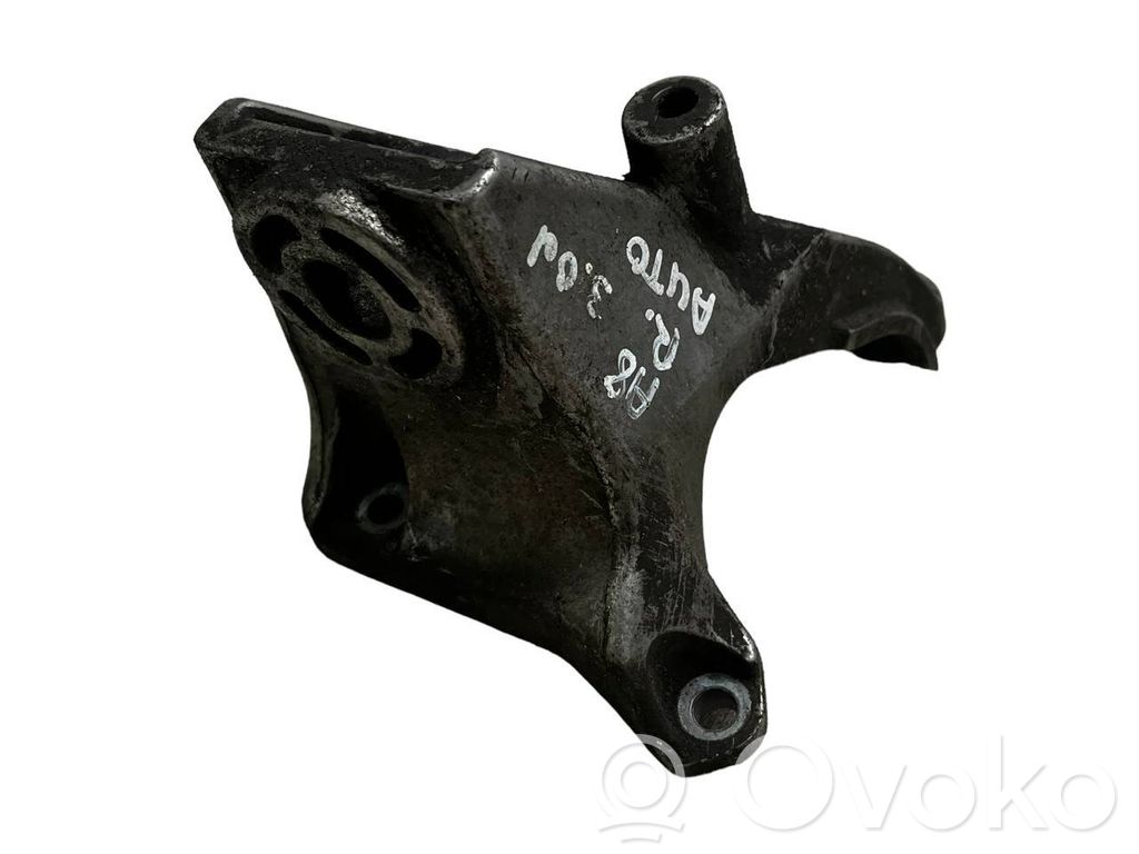 Audi A8 S8 D3 4E Gearbox mounting bracket 
