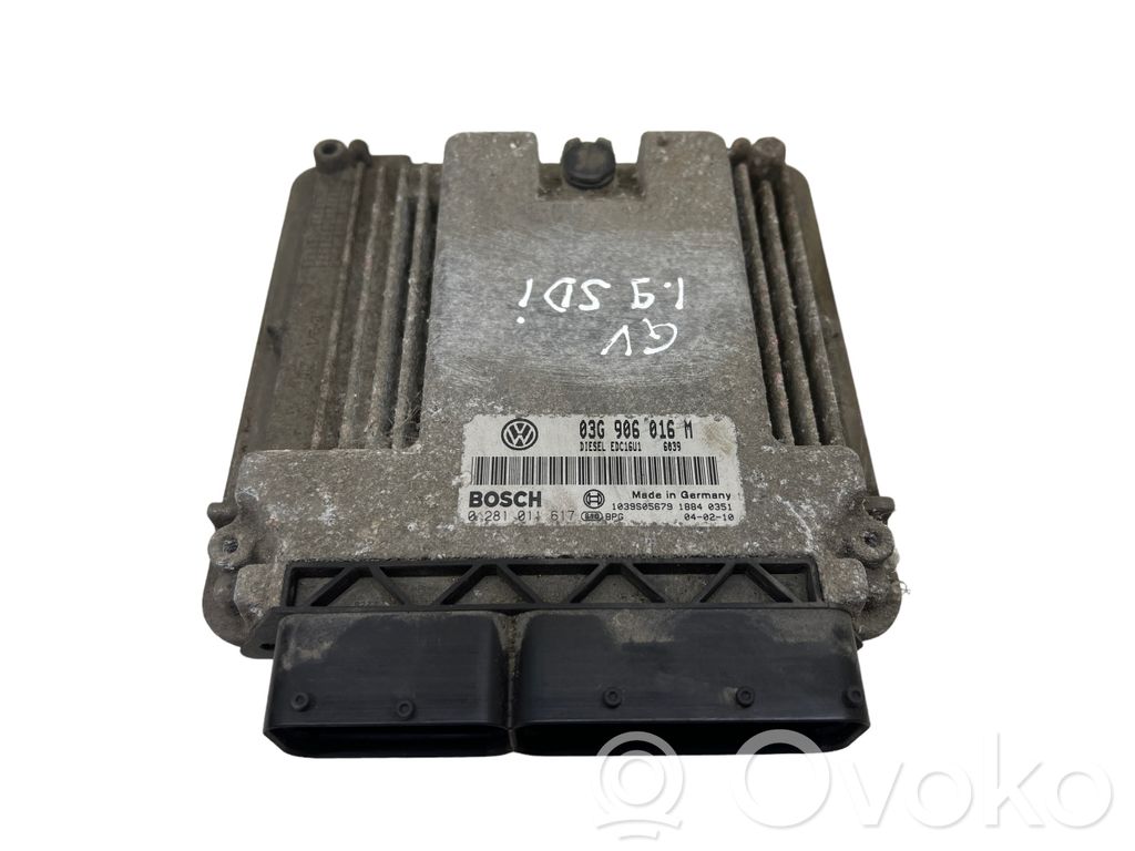 Volkswagen Golf V Engine control unit/module 