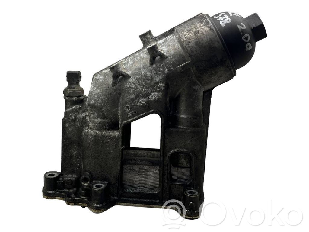BMW 3 E92 E93 Oil filter mounting bracket 