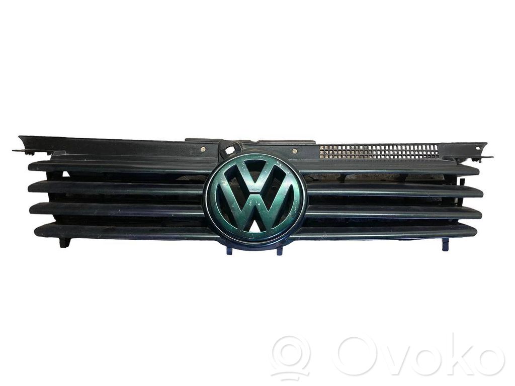 Volkswagen Bora Etusäleikkö 