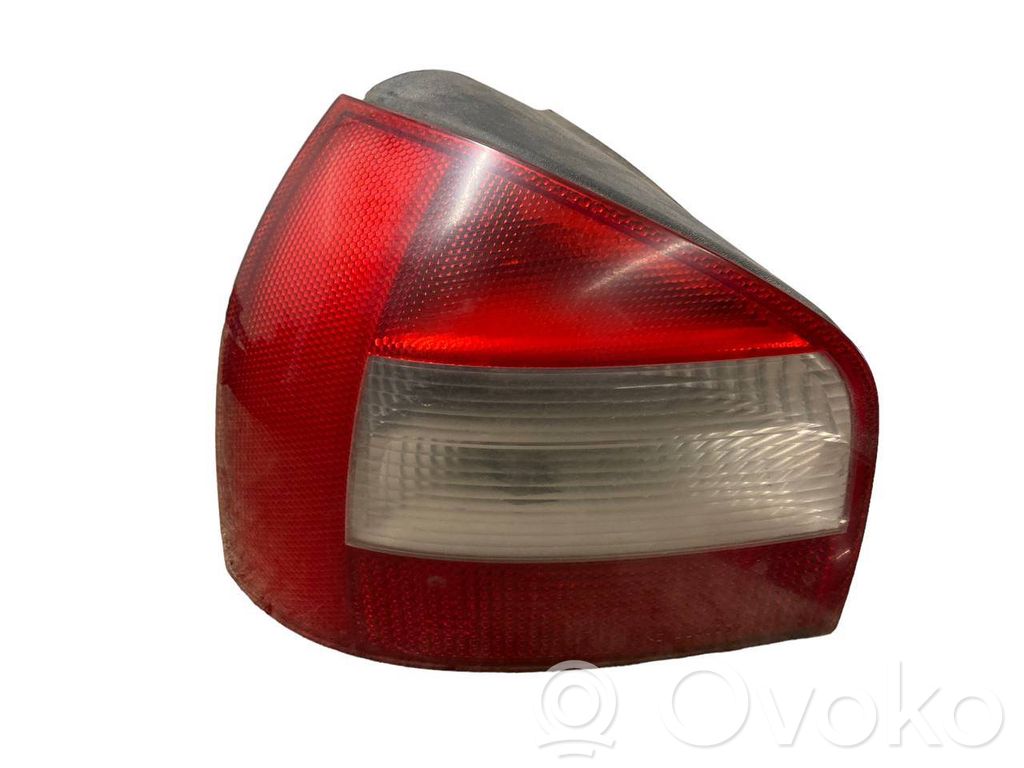 Takavalot   8L0945095B,00150701A1,00150715,0331921,0331931,08602,1031090,2VA354287011,50115617,50115627,714028470701,9EL354287031
