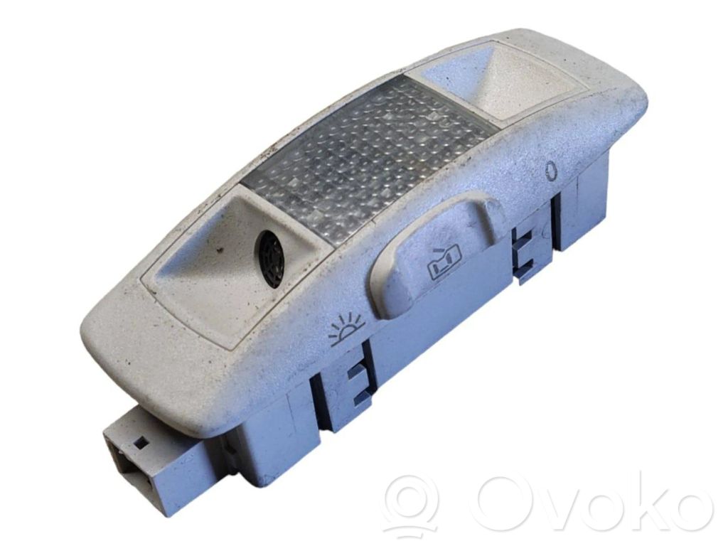 Volkswagen Bora Luz del asiento trasero 