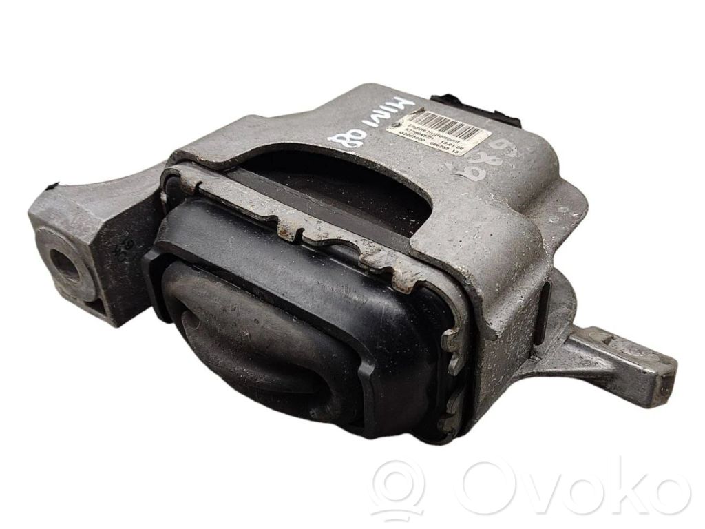 Mini One - Cooper Coupe R56 Engine mount bracket 