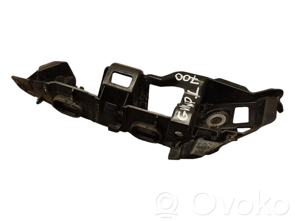 Volkswagen Golf VII Front bumper mounting bracket 