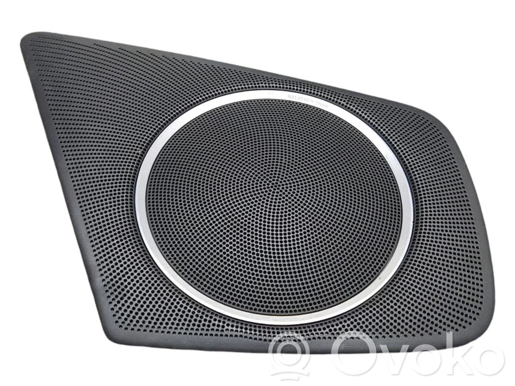 Audi A5 8T 8F Grilles, couvercle de haut-parleur porte avant 