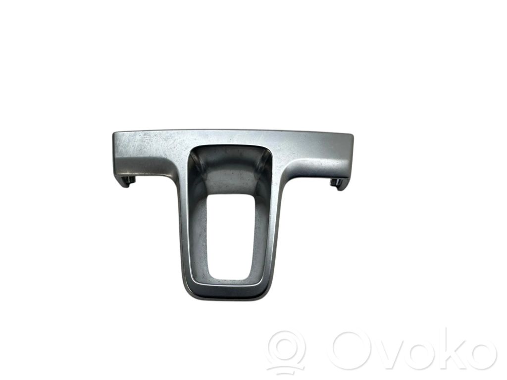 Volkswagen PASSAT B7 Element kierownicy 
