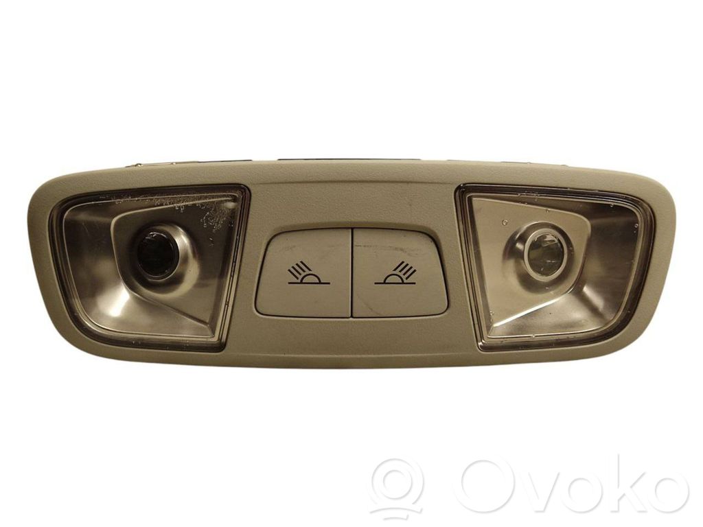 Audi A3 S3 8V Lampka podsufitki tylna 