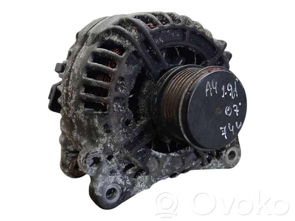 Audi A4 S4 B7 8E 8H Generatorius 