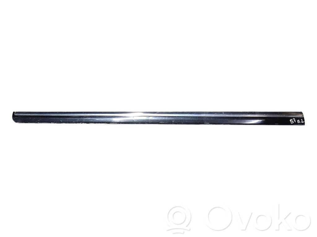 Volkswagen PASSAT B7 Mască ușă față (turnată) 