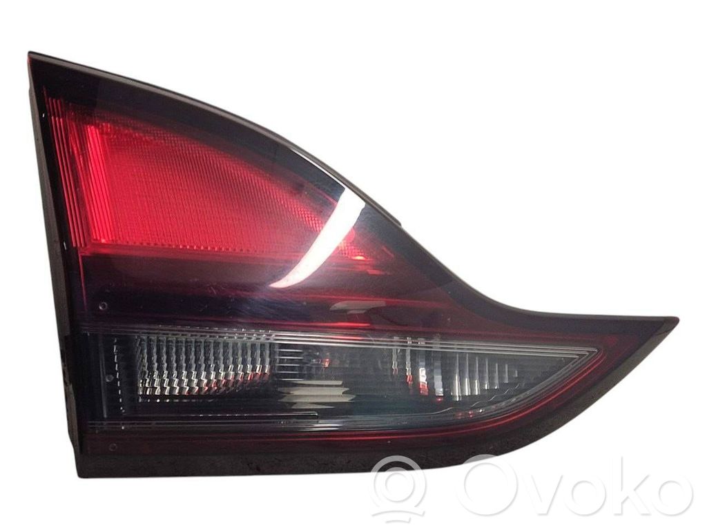 Opel Zafira C Lampă spate în capacul portbagajului 