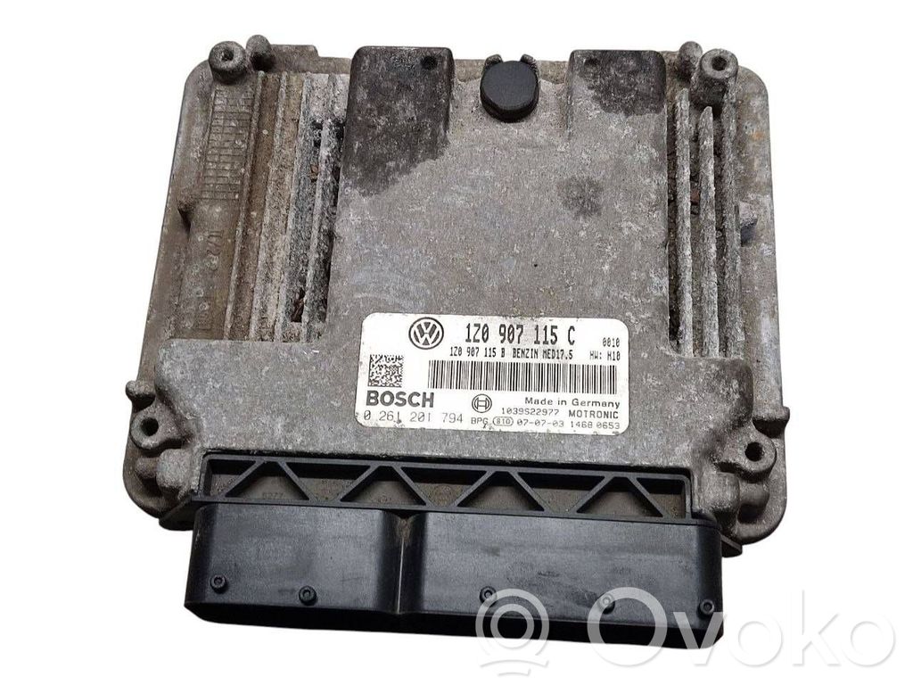 Skoda Octavia Mk2 (1Z) Engine control unit/module 