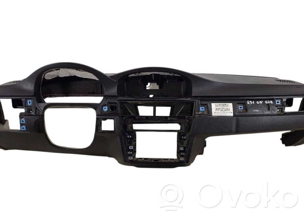 BMW 3 E90 E91 Dashboard 