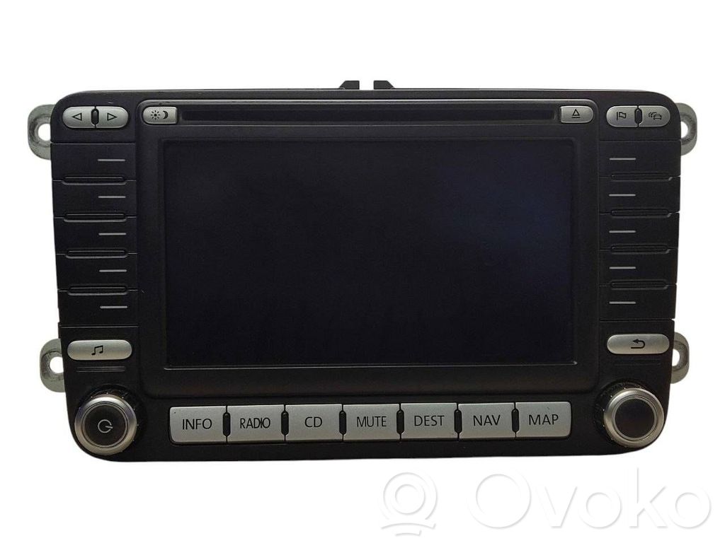 Volkswagen PASSAT B6 Panel / Radioodtwarzacz CD/DVD/GPS 