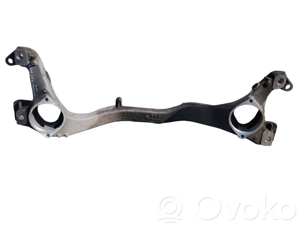 Volkswagen Touareg II Front subframe 