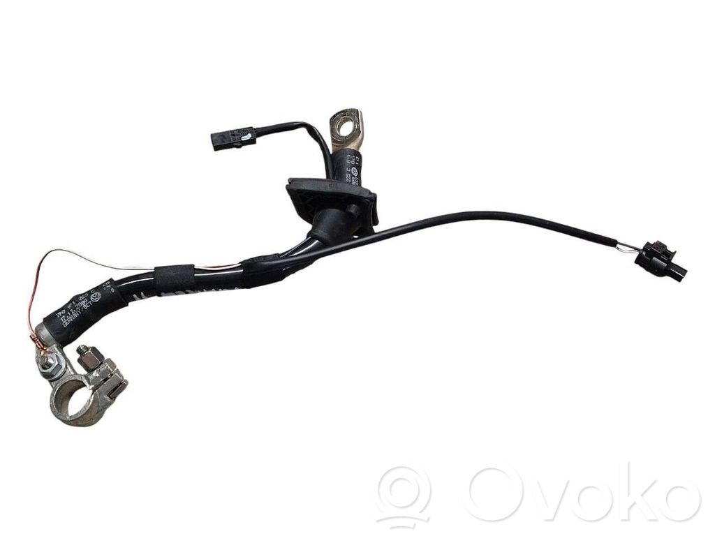 Volkswagen Touareg II Positive cable (battery) 