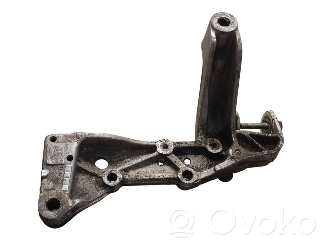 Volkswagen Caddy Suport motor 