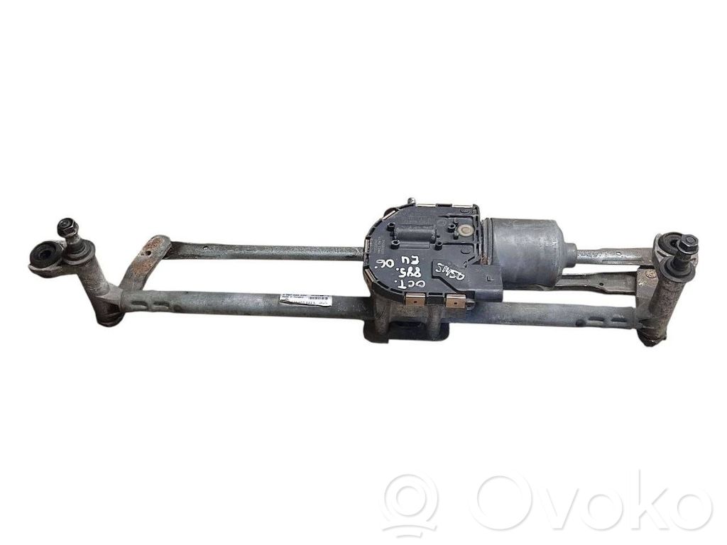 Skoda Octavia Mk2 (1Z) Mechanizm i silniczek wycieraczek szyby przedniej / czołowej 