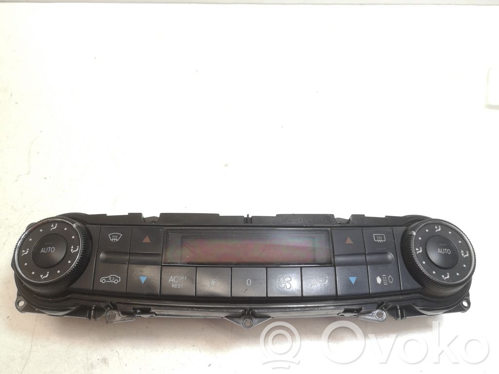 Mercedes-Benz E W211 Climate control unit 