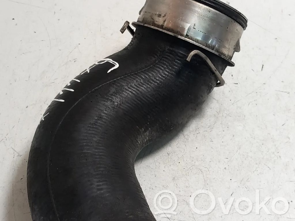 Mercedes-Benz E W211 Wąż / Rura intercoolera 