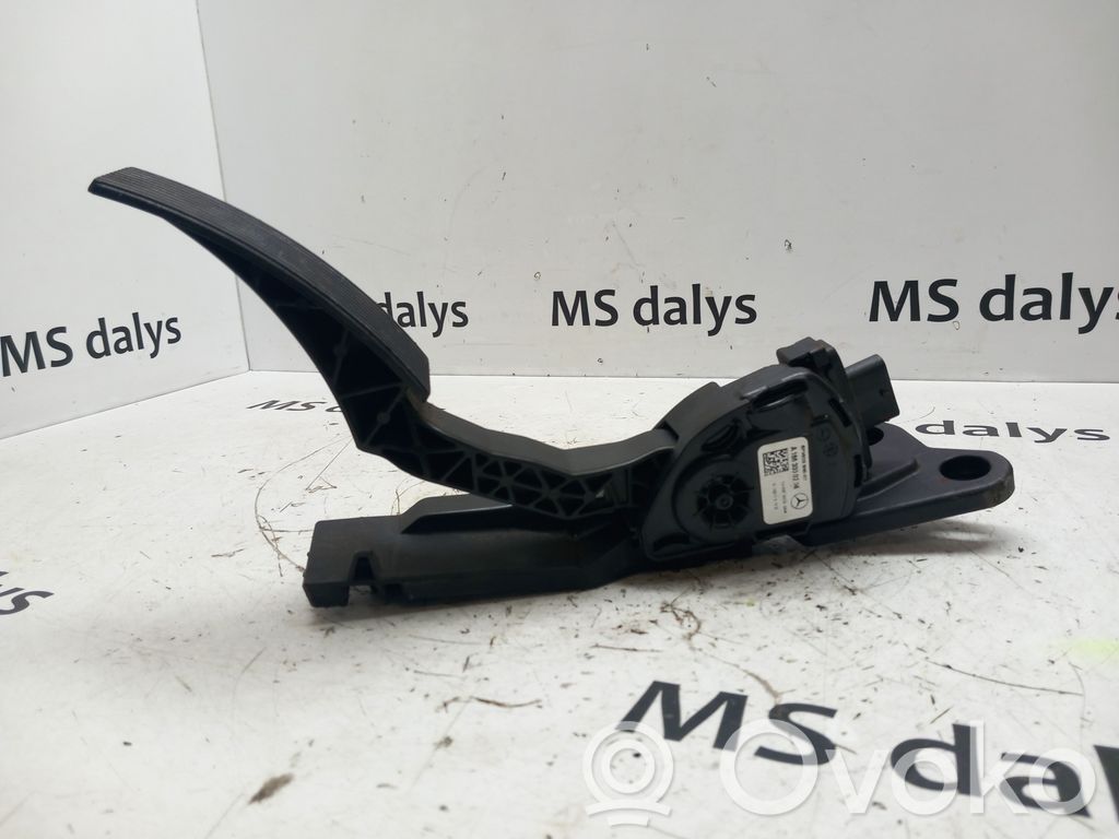 Mercedes-Benz ML W166 Gaspedal 