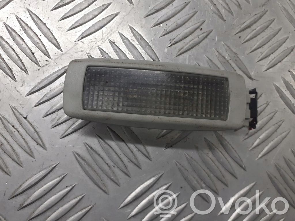 Volkswagen PASSAT B5 Altre luci abitacolo 