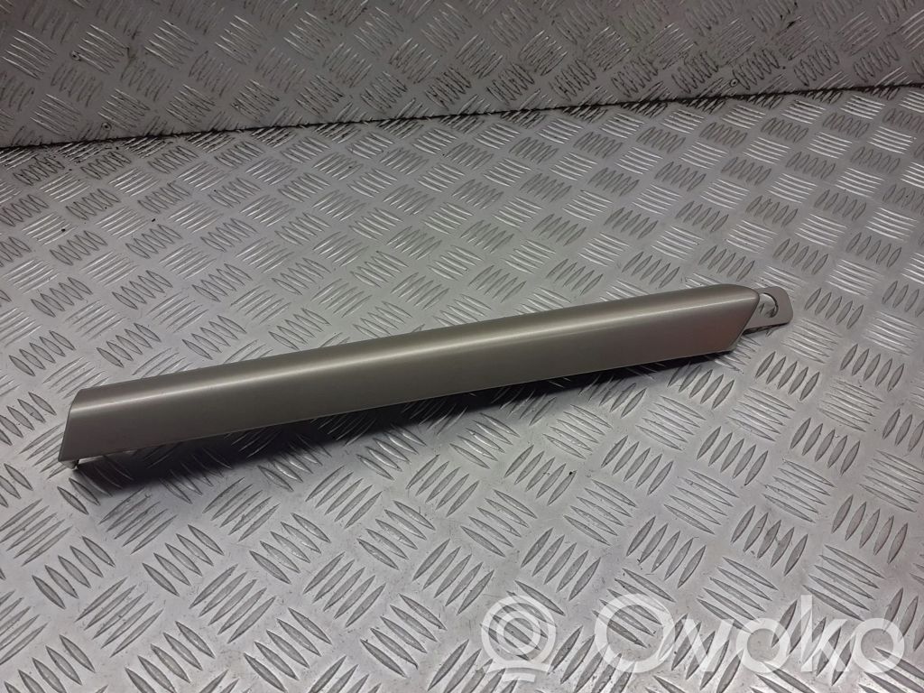 Opel Astra H Rivestimento pannello inferiore del cruscotto 