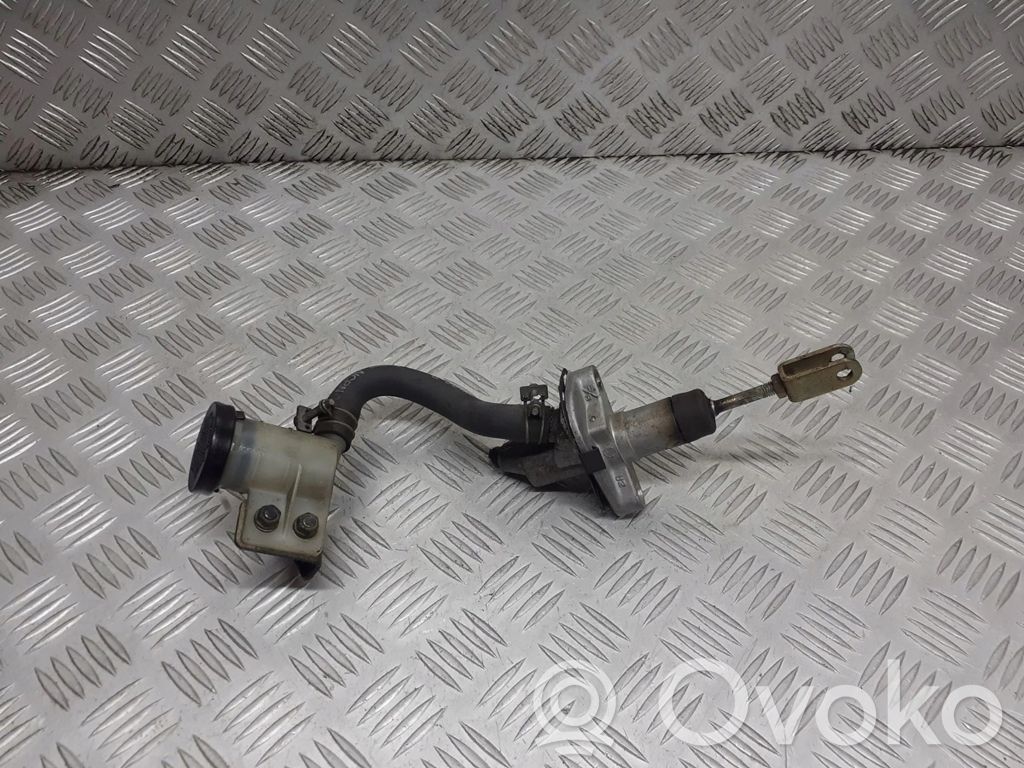 Nissan Primera Cilindro secondario della frizione 