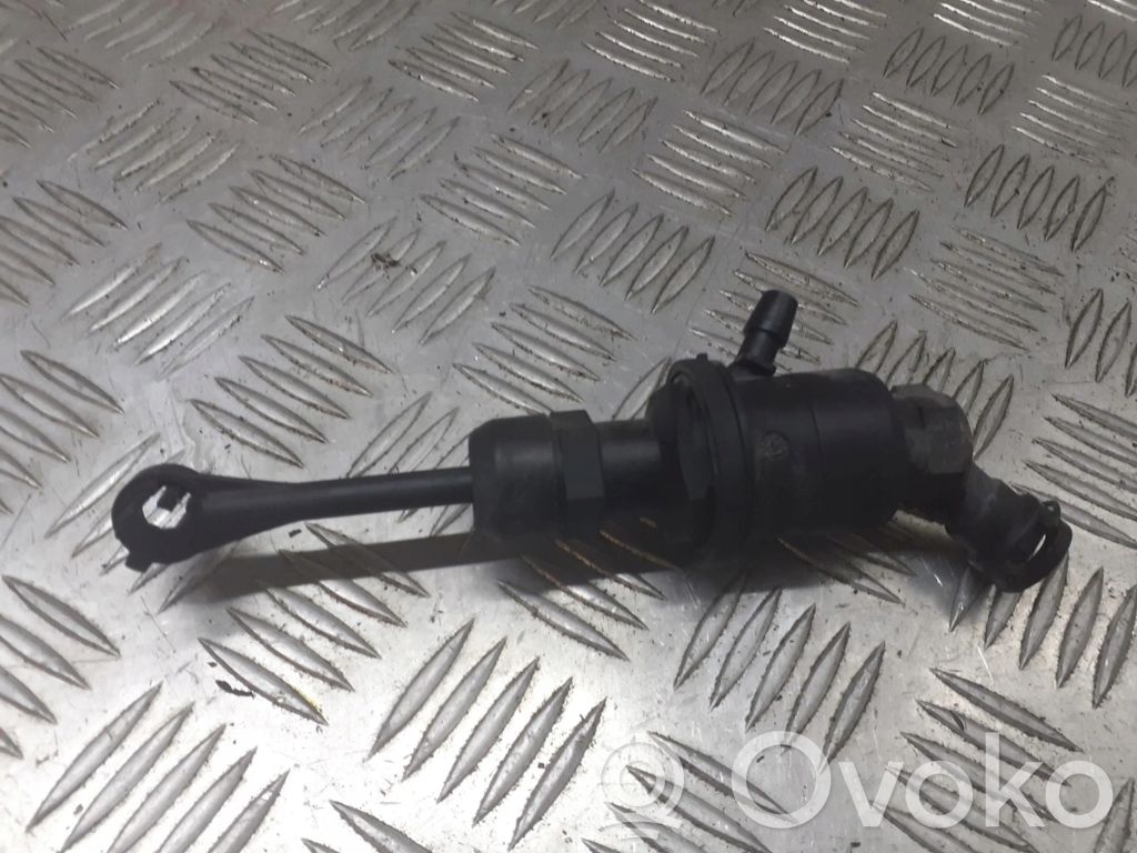 Nissan Micra Kytkimen apusylinteri 