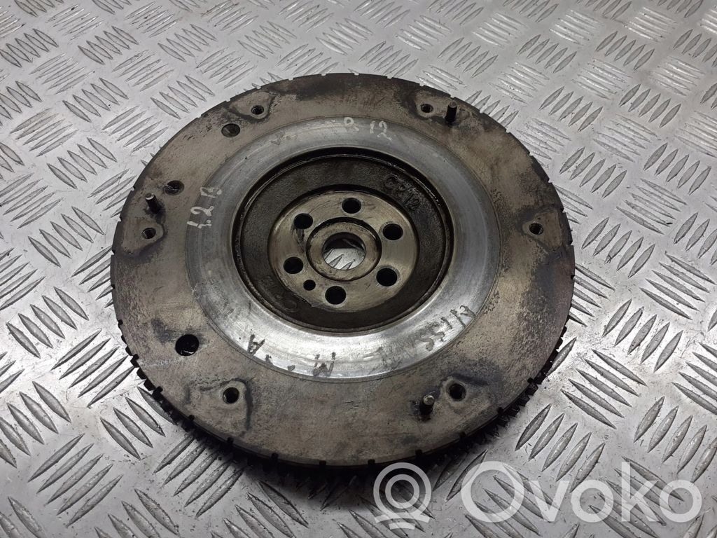 Nissan Micra Divmasu spararats 