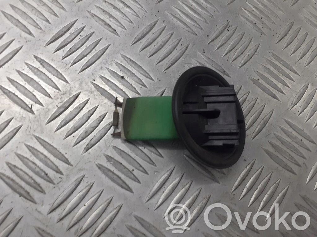 Skoda Fabia Mk1 (6Y) Motorino ventola riscaldamento/resistenza ventola 