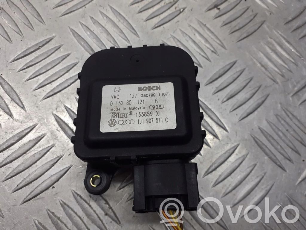 Volkswagen Golf IV Motorino attuatore aria 
