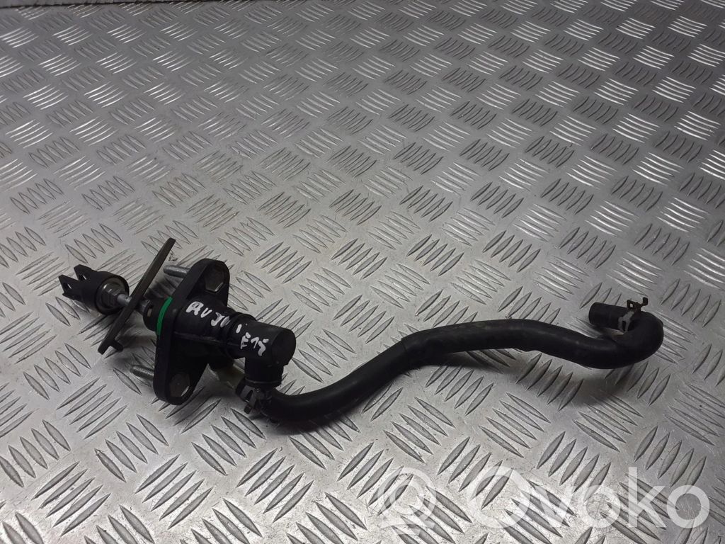 Toyota Auris 150 Kytkimen apusylinteri 