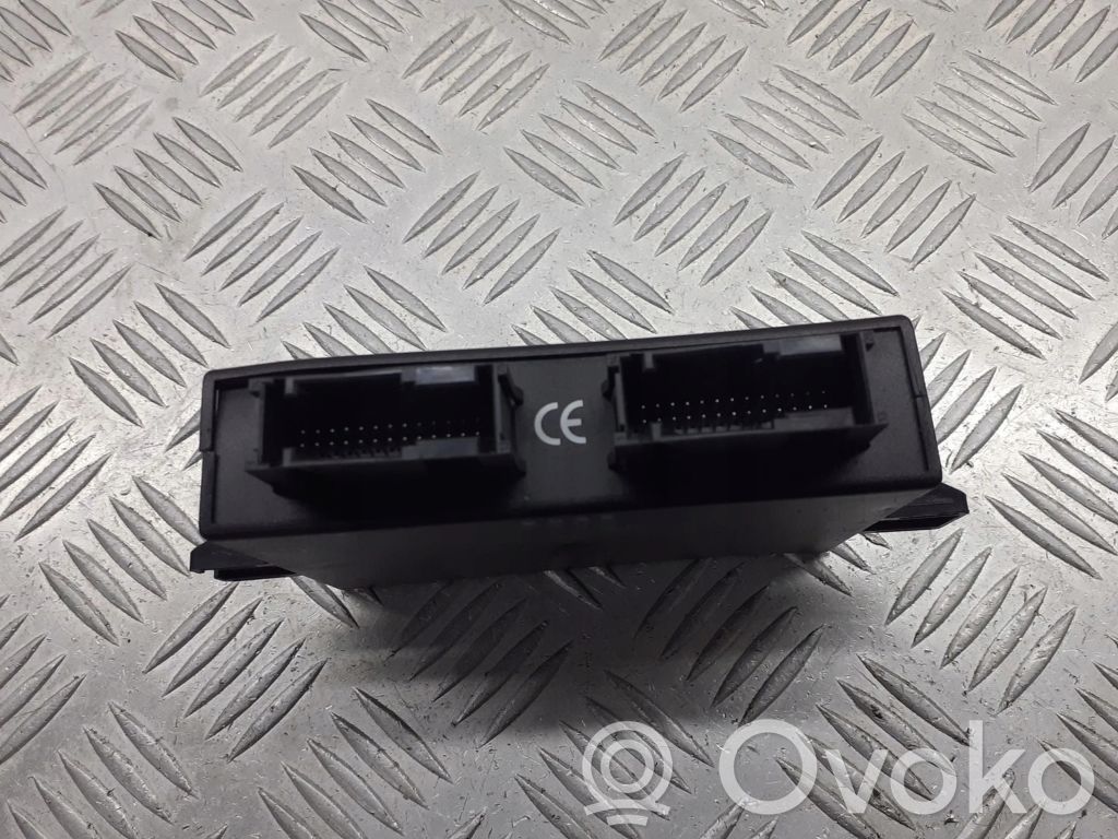 Audi A6 S6 C5 4B Unité de commande, module PDC aide au stationnement