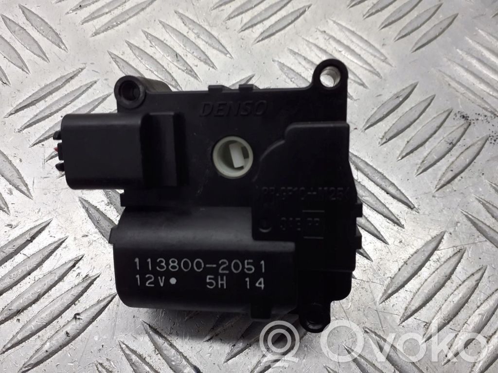 Toyota Avensis T250 Moteur / actionneur de volet de climatisation