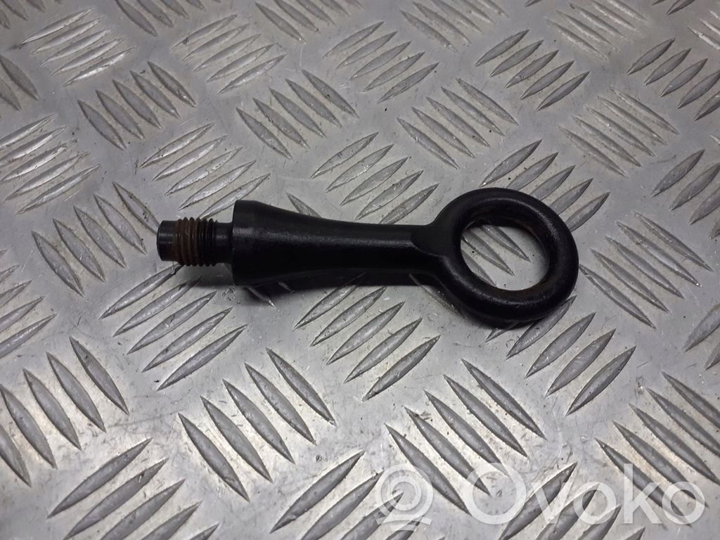 Tow bar