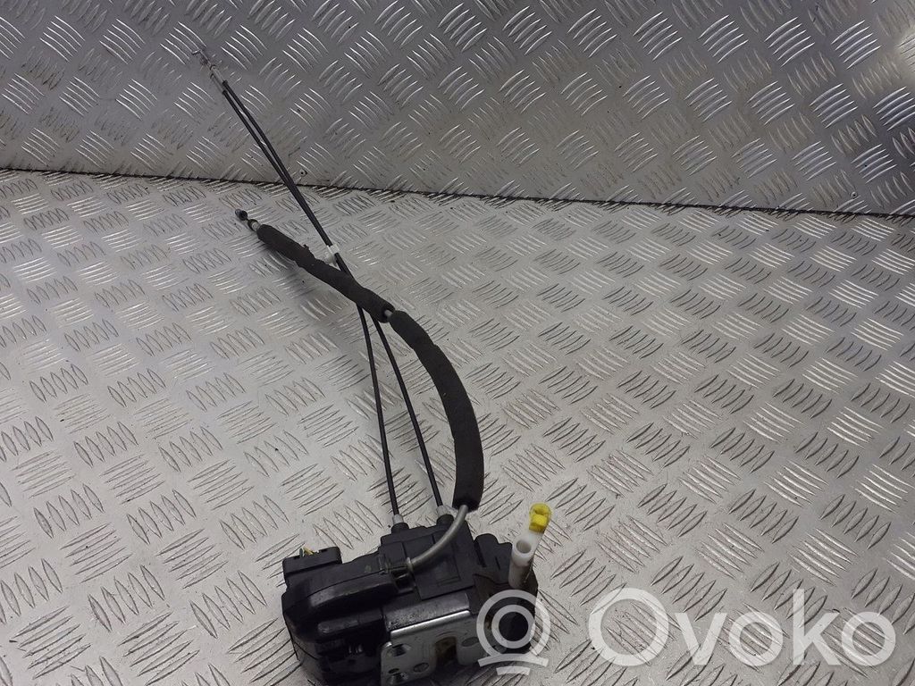 Nissan Tiida C11 Zamek drzwi przednich 