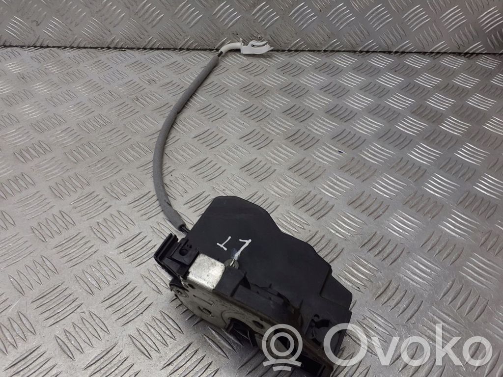 Cerradura de puerta trasera   7167075