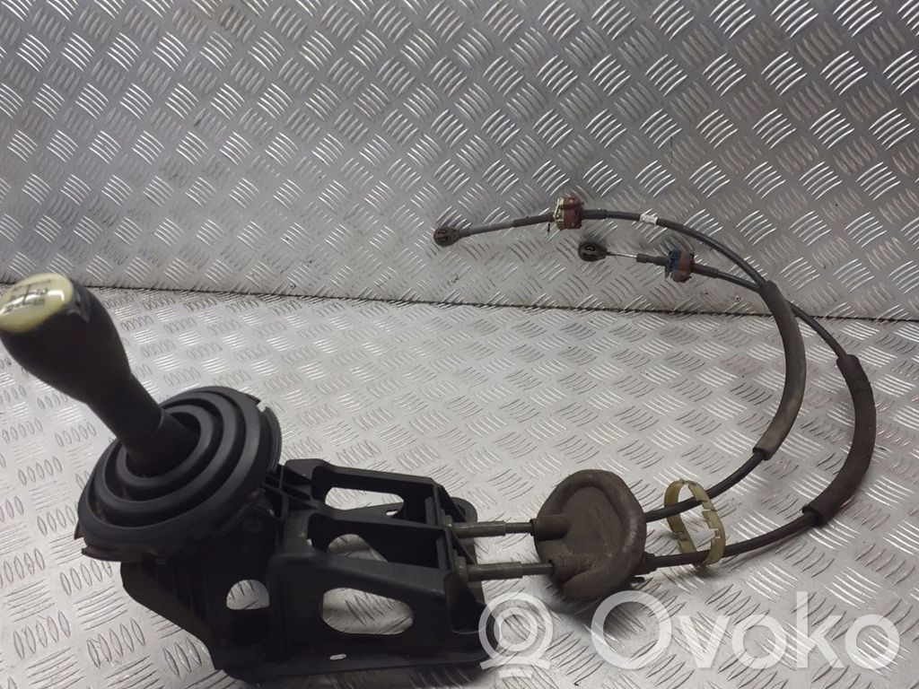Citroen C3 Gear selector/shifter in gearbox 