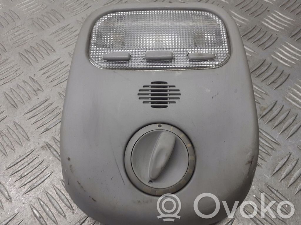 Peugeot 407 Consola de luz del techo 