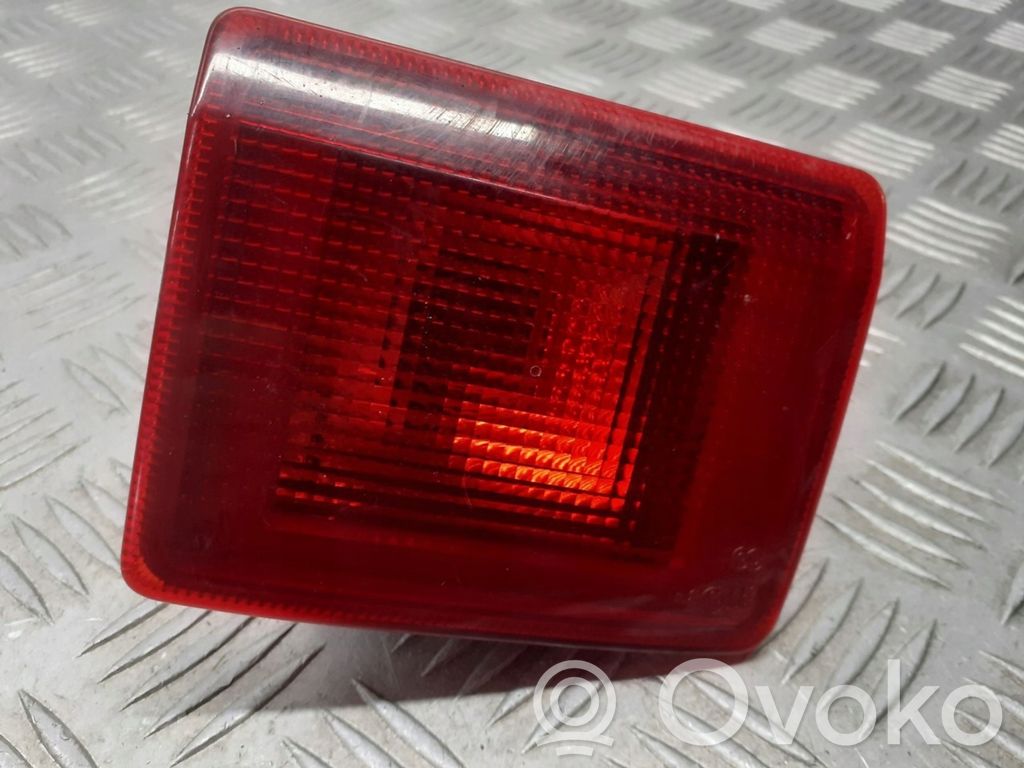 Peugeot 407 Lampă spate în caroserie 