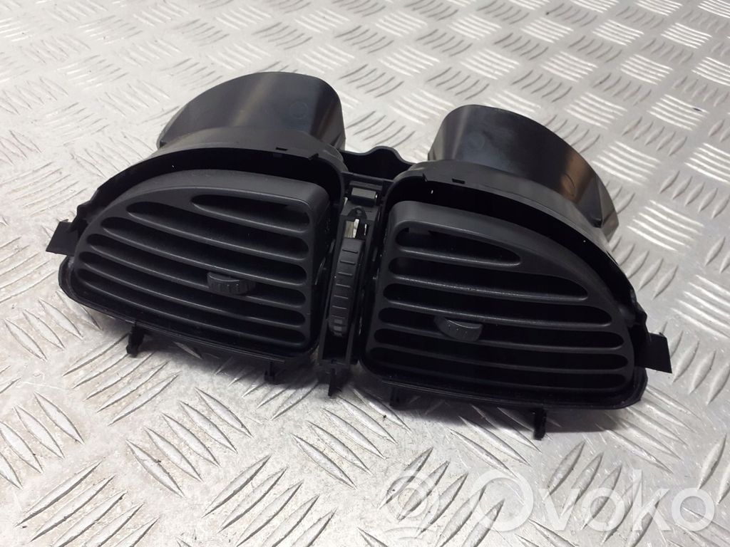 Citroen C5 Rejilla de ventilación trasera 