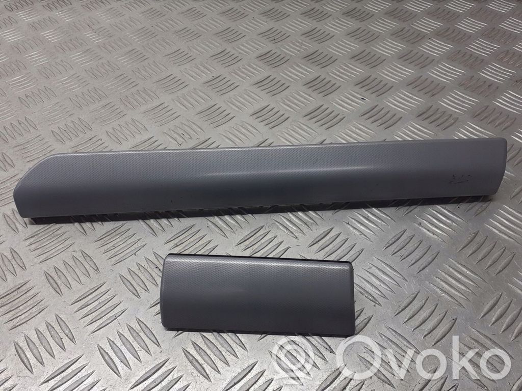 Opel Zafira B Ramă inferioară panou bord 